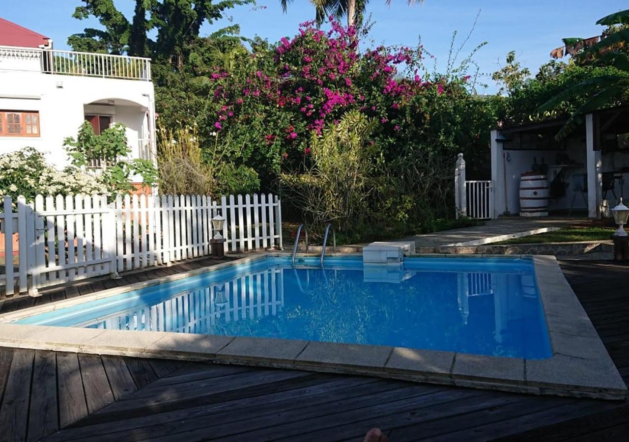Résidence Bougainvillee Hébergement de vacances Petit-Bourg